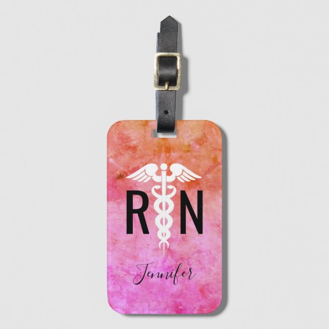 Färgämne Nurse RN Rosa Orange Vattenfärg Namn Bagagebricka (Framsida vertikal)