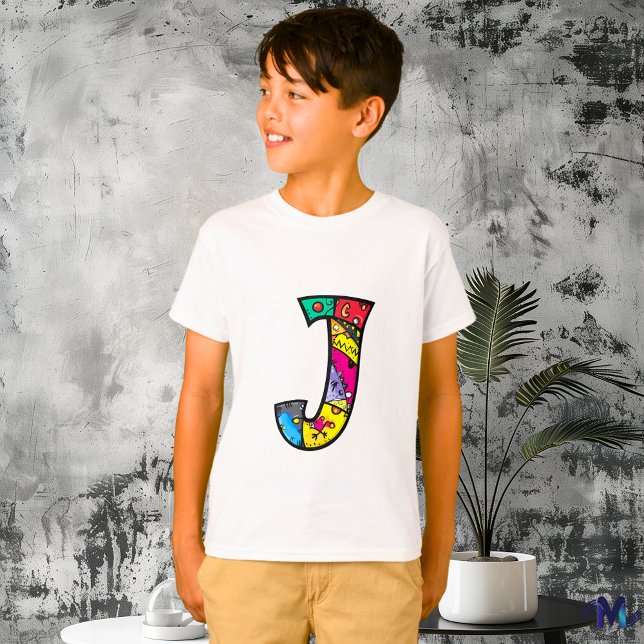 Färgämnen och Roligt Monogram J Tribal och Doodle T Shirt (Skapare uppladdad)