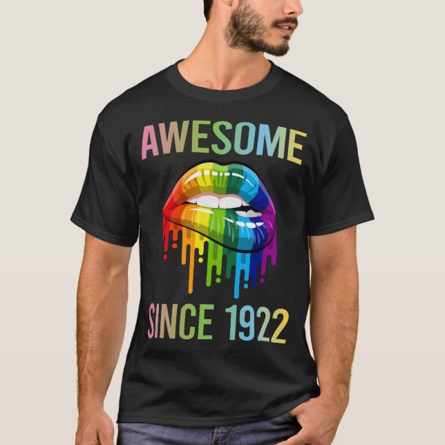 Färgämnet Läppar - Fantastisk sedan 1922 T Shirt (Framsida)