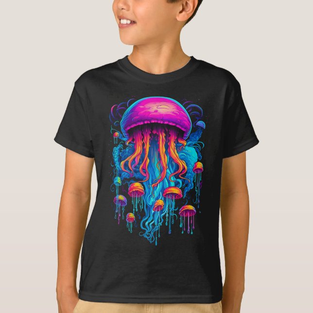 Färgämnet Rhapsody: Jellyfish in Cosmic Harmony T Shirt (Framsida)