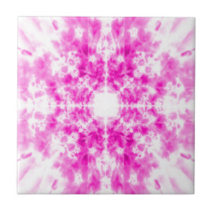 Färgämnet rosa kaleidoskop mönster kakelplatta