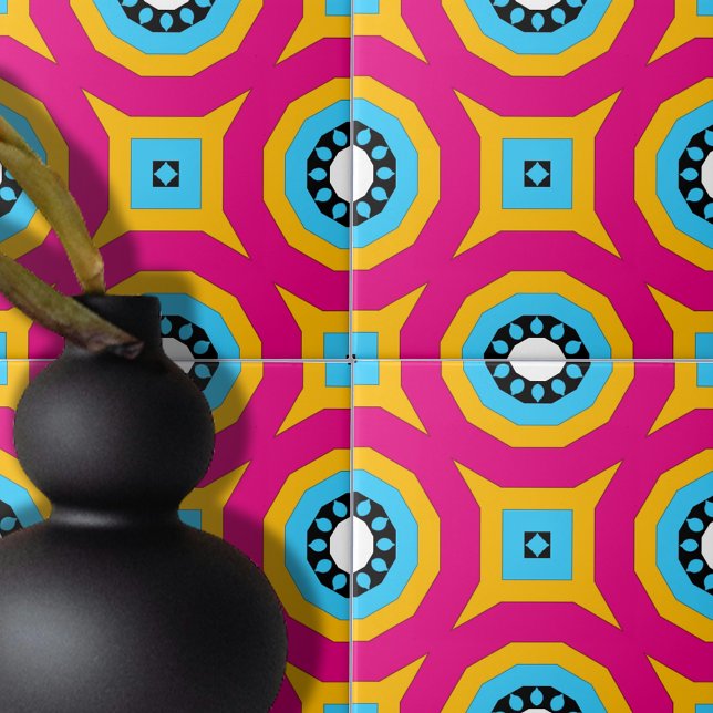 Färgämnet Shock rosa och turkos Geometric Mönster Kakelplatta (Skapare uppladdad)