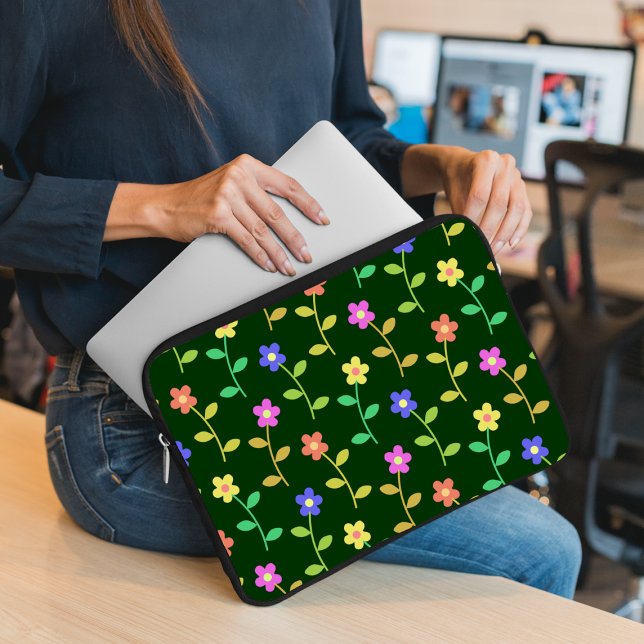 Färgblommor, Blommönster, Greenery, Boho Laptop Fodral (Skapare uppladdad)