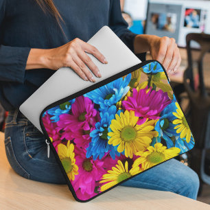 Färgblommor, Daisy - Rosa av blå Gult Laptop Fodral