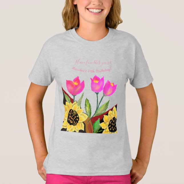 Färgblommor Rosa Tulips & Gult Solblommor T Shirt (Framsida)