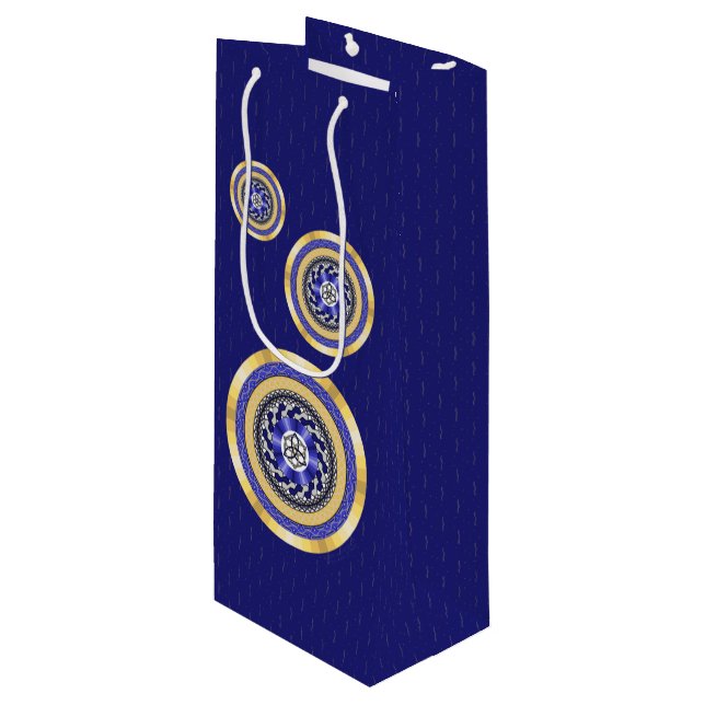 Färgen av New Years Gift Bag (Framsidan Vinklad)