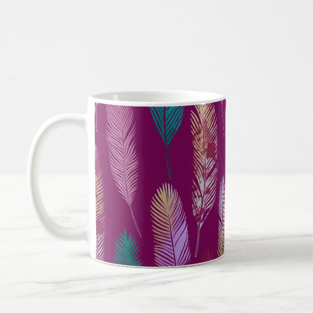 Färgfjädrar: lila bakgrund mönster. kaffemugg (Vänster)