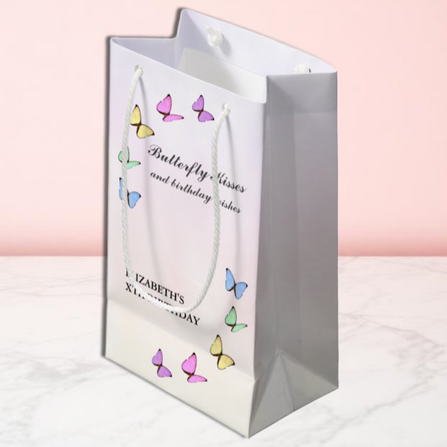 Färgfjärilar, födelsedag (Skapare uppladdad)