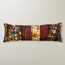 Färgfläckig indisk Maj Kernels Foto Kroppskudde