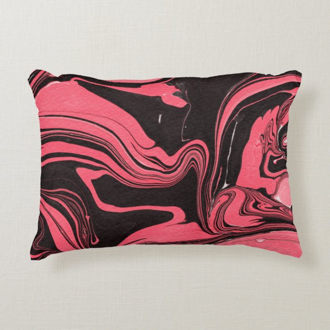 Färgfläckig rödmarmor bläck pappra struktur på vit prydnadskudde (Framsidan)