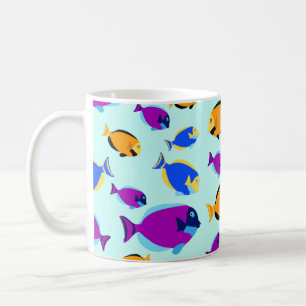 Färgfläckig tropisk fisk Mönster i blåhavet Kaffemugg