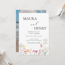 Färgfoto på Avslappnaden Vår Wildblomma bröllop