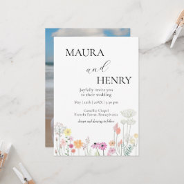 Färgfoto på Avslappnaden Vår Wildblomma bröllop Inbjudningar