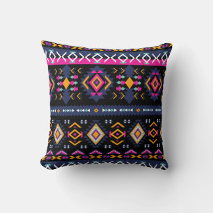 Färgfull aztec kudde