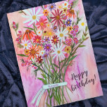 Färgfull Daisy Bouquet Grattis på födelsedagen Vykort<br><div class="desc">Anpassa kortet med ett speciellt namn och din egen text på baksidan! Kolla min butik för mer!</div>