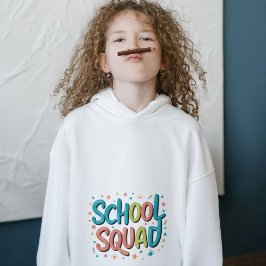 Färgfull design på skolans fyrkantiga yta - Roligt T Shirt