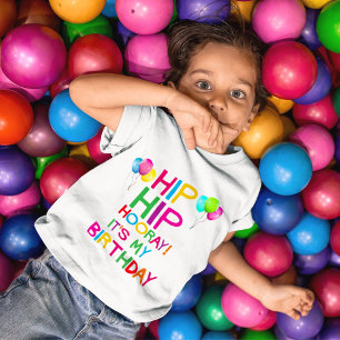 Färgfull höftfödelsedag t shirt