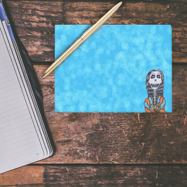 Färgfull Lycklig Day of the dead Skeleton Post-it Block (Happy Day of the Dead skeleton woman in brightly coloured cape on shades of blues post it notes.)