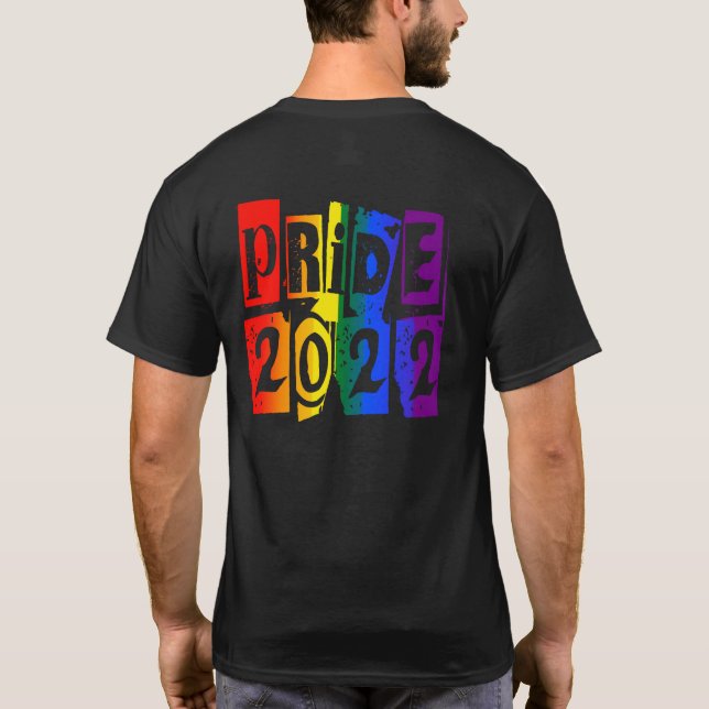 Färgfull regnbågstext LGBTQ Gay pride 2022 T Shirt (Baksida)