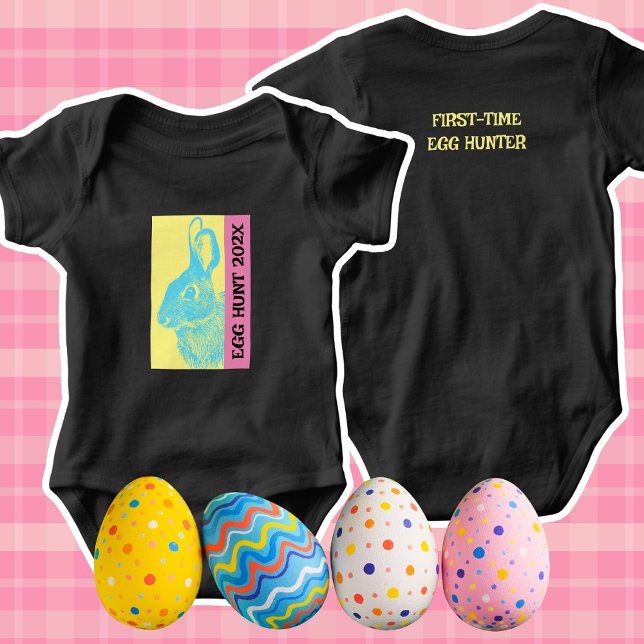 Färgfull Retro-Officiell första ägghunt T Shirt (Baby's First Easter Egg Hunt Bodysuit Custom Text Synthwave style)