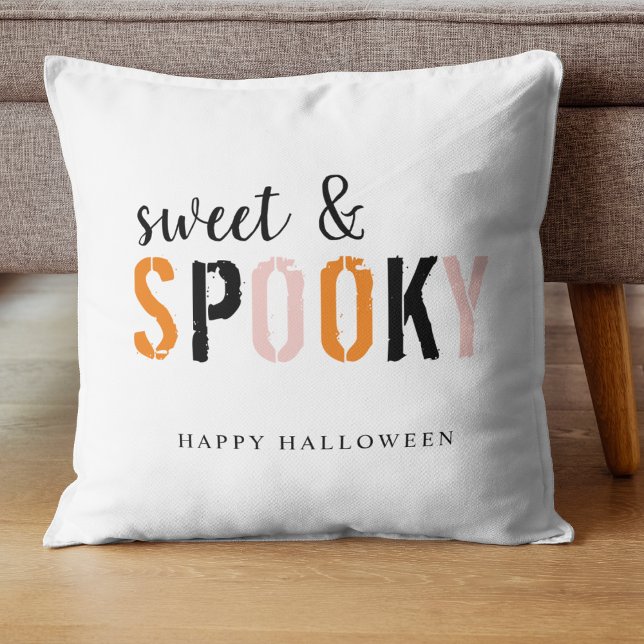 Färgfull sötsak och taloky | HAPPY HALLOWEEN Kudde (Skapare uppladdad)