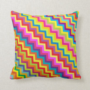 Färgfull zigzag chevron-mönstrad kudde
