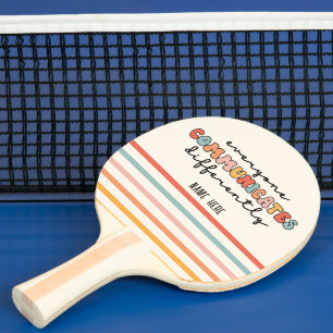 Färgfulla alla kommunicerar på olika sätt pingisracket