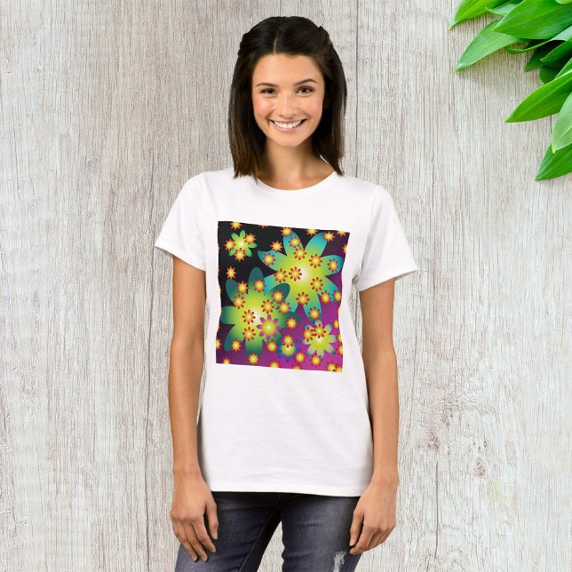 Färgfulla Retro Flowers T Shirt (Skapare uppladdad)