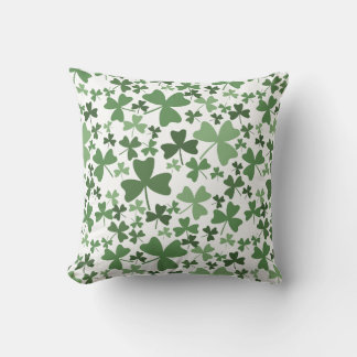 Färgfulla Shamrocks Kudde