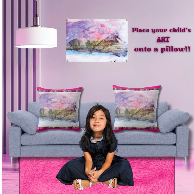 Färgfullt barns Artwork Mountain Sjö vid Sunset Kudde (Upload your child's beautiful artwork onto this template pillow. Personalize name, date, and color)