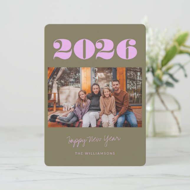 Färgfullt fet Boho Olive 2 Foto 2023 Nyår Julkort (Stående Fram)