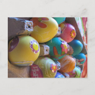 Färgfullt gammalmodigt Påskägg som dekorerar Rolig Helg Vykort