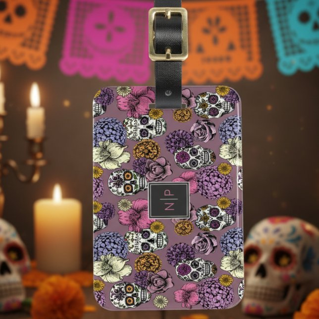 Färgfyllda Döskallar Trendig Monogram Mauve Luggag Bagagebricka (Floral Sugar Skull Luggage Tags. Dia de los Muertos Mexican Calavera Skulls & Flowers Travel Tags)
