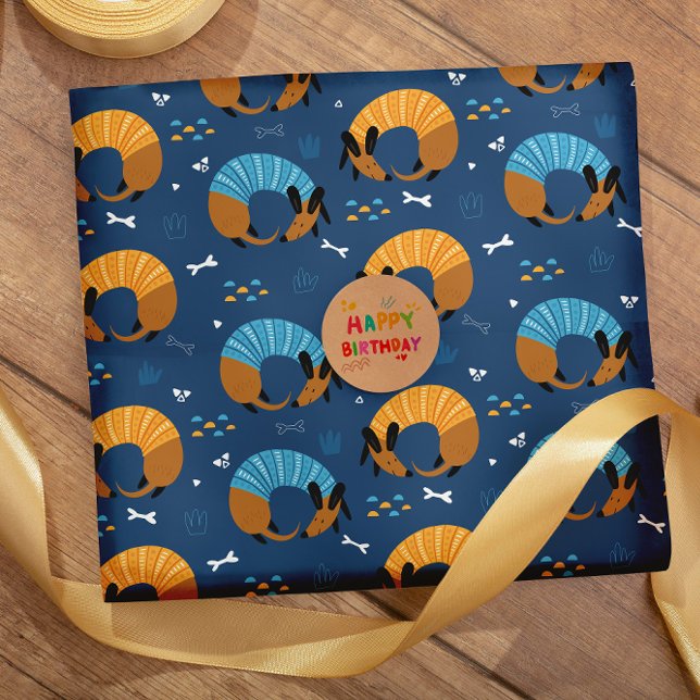 Färgfyllda hund av korvdodlar av tecknad presentpapper (Skapare uppladdad)