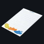 Färgfyllda plastfilmer Personlig Skriva papper Anteckningsblock<br><div class="desc">Detta fodrade skrivpapper är redot att vara personlig med ett namn överst i ljusblå skrift. Den har en liknande illustration som blått linjer vid grund av tre plastmockor eller stil-skor i gult,  orange och blått.</div>