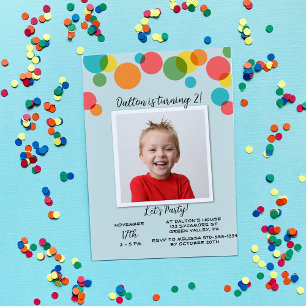 Färgfyllda Polka dots Boys Fotofödelsedag Inbjudningar