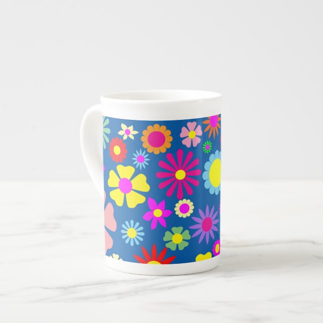 Färgfyllt blommönster benporslin mugg (Framsida vänster)