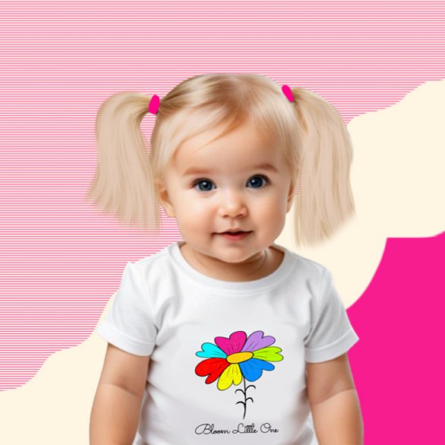 Färgglad blomma t shirt (Skapare uppladdad)