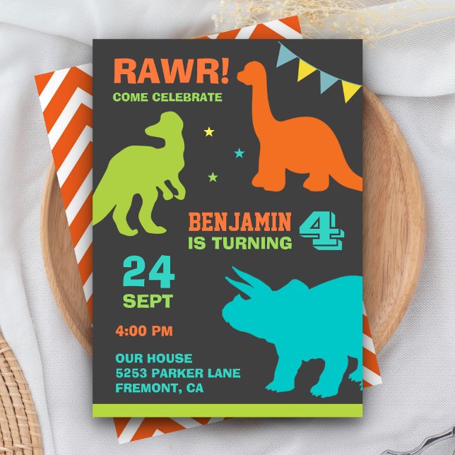 Färgglad dinosaurie barnkalas inbjudan (Skapare uppladdad)
