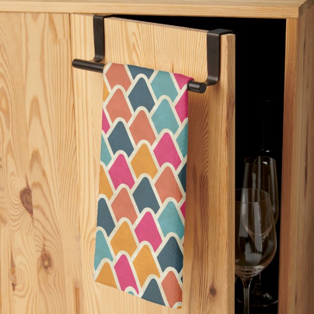 Färgglad geometrisk design – Modern abstrakt stil Kökshandduk (Thirds Fold)