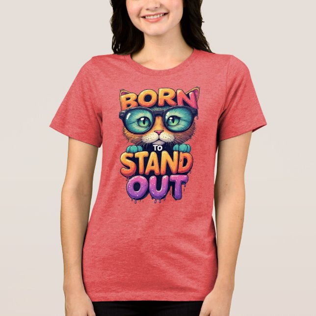 Färgglad katt med glasögon och fet text t shirt (Framsida)