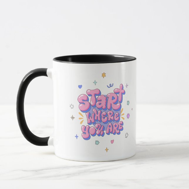 Färgglad mugg med citat i bubbelbokstäver, 3,3 dl (Vänster)