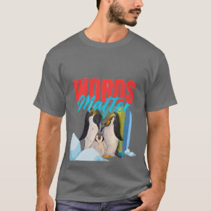 Färgglad pingvinfamiljs kärlek t shirt