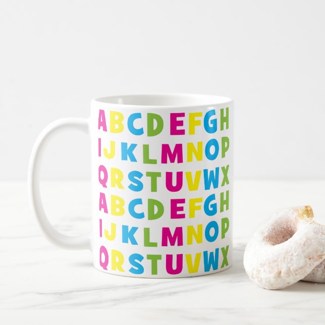 Färgglada alfabetbokstäver  kaffemugg (Med munk)
