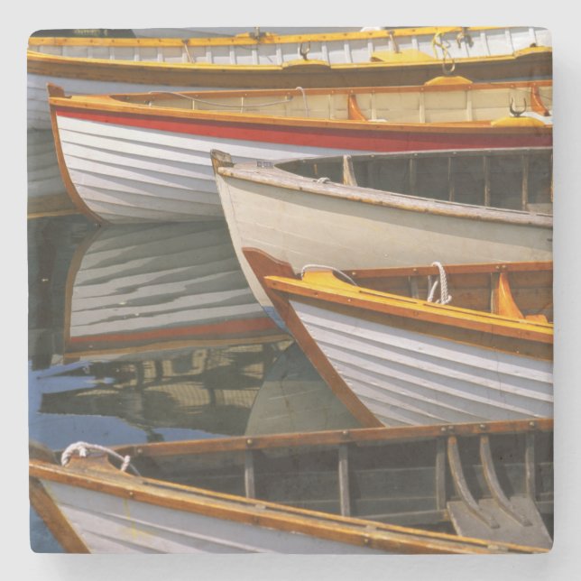 Färgglada båtar på Wooden Boat Center Underlägg Sten (Framsidan)