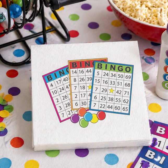 Färgglada Bingo-spelkort med markeringsbrickor Pappersservett (Skapare uppladdad)