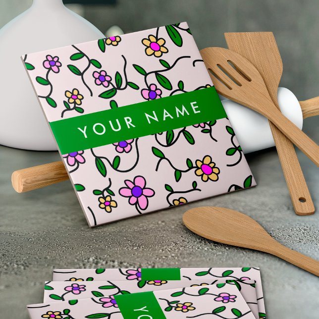 Färgglada blommor, rosa bakgrund, grön kakelplatta (Skapare uppladdad)