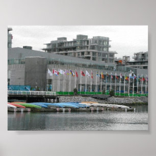 Färgglada flaggor och kanoter poster