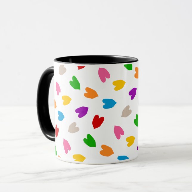 Färgglada kärlekshjärtsmönsterdesign vit  mugg (Framsida vänster)