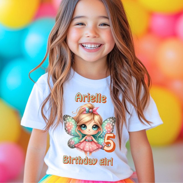 Färgglada kawaii älvfjäril födelsedag  t shirt (Skapare uppladdad)